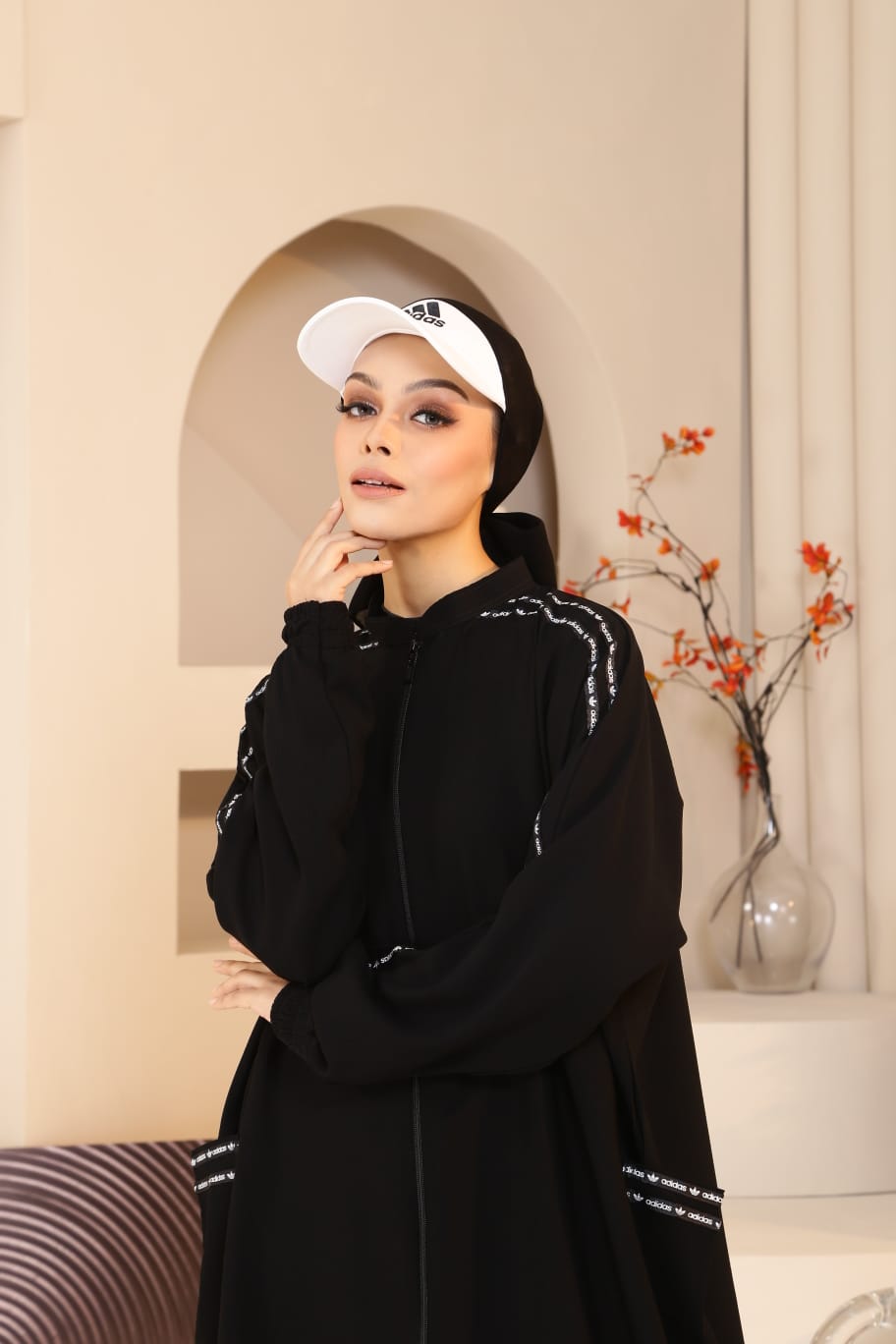 ABAYA ADIDAS WHITE STRIPE